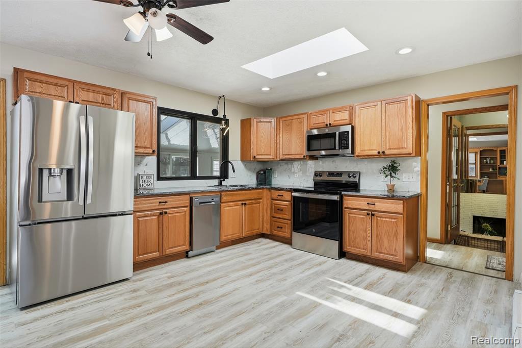 9875 W M 21, Ovid, MI 48866 — Photo 9
