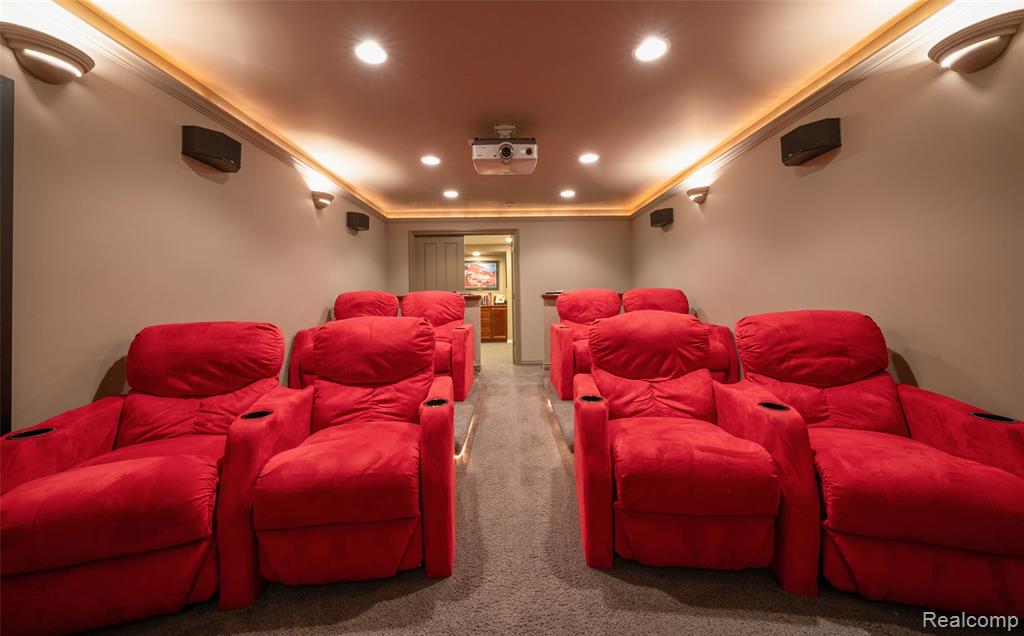4502 Forest Edge Lane, West Bloomfield, MI 48323 — Photo 57