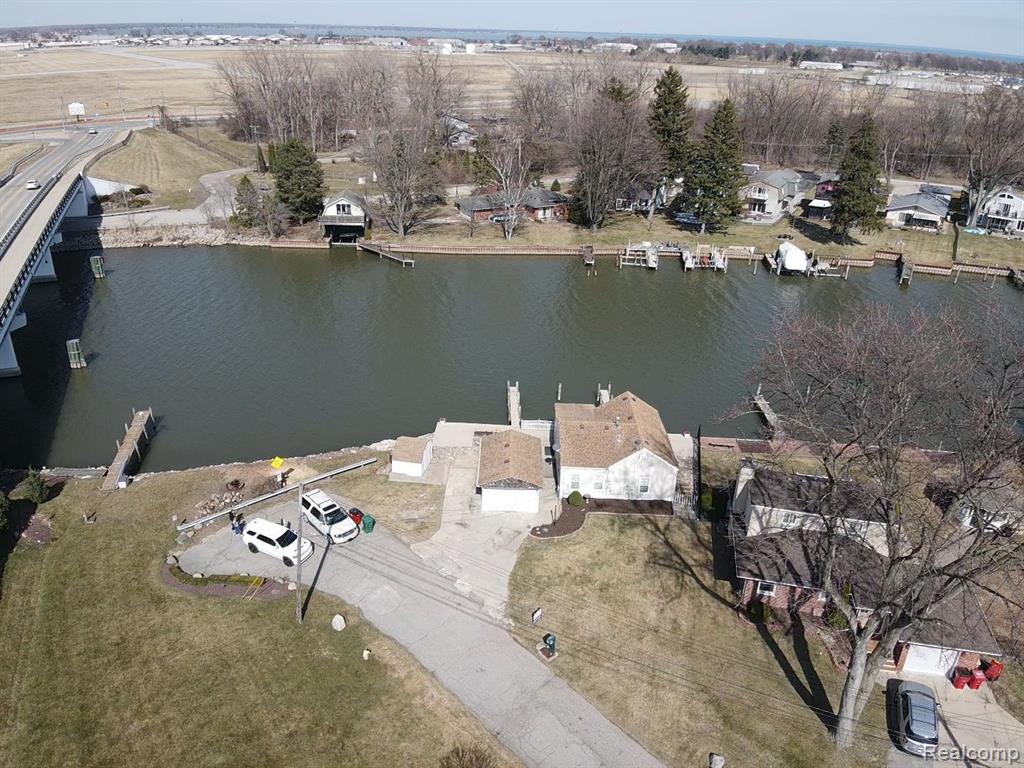 39964 SHORELINE Drive, Harrison Township, MI — Photo 34