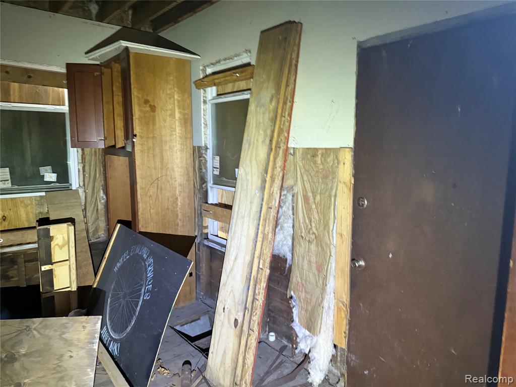 4702 Mitchell Street, Detroit, MI 48207 — Photo 11