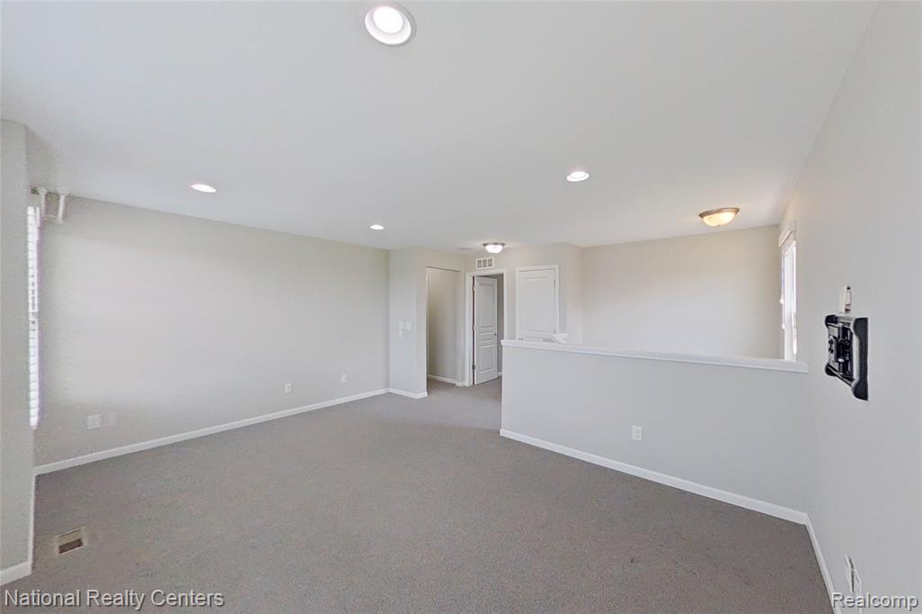 58180 Jonagold Lane, New Hudson, MI 48165 — Photo 31