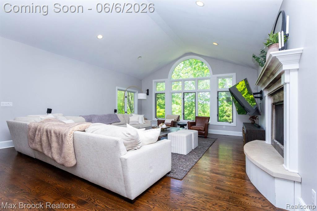 6604 College Park, Clarkston, MI — Photo 17