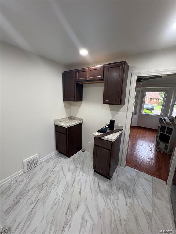 9701 Somerset Avenue, Detroit, MI 48224 — Photo 4