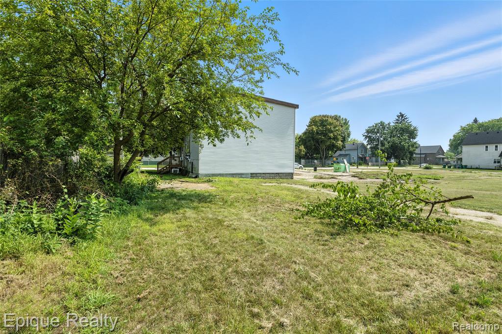 1811 25th Street, Port Huron, MI 48060 — Photo 37