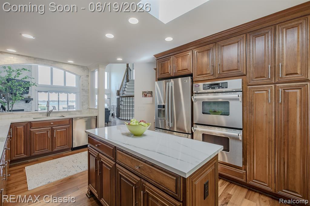980 Sunset Drive, Waterford, MI 48328 — Photo 25