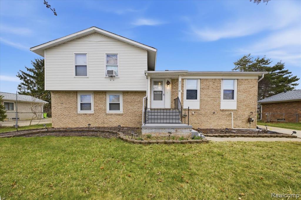 42151 Jason Drive, Clinton Twp, MI 48038 — Photo 2