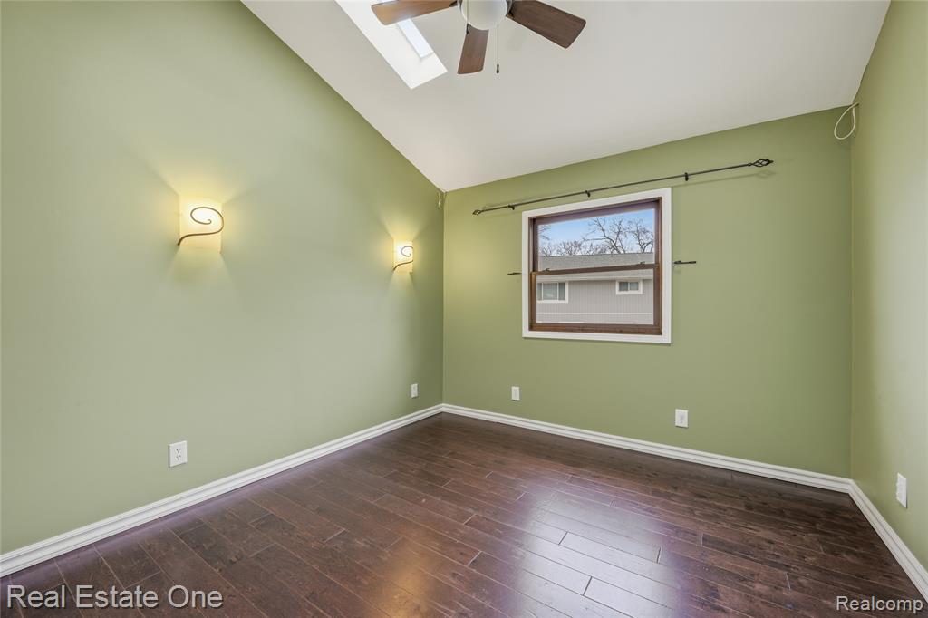 10428 King Road, Davisburg, MI 48350 — Photo 40