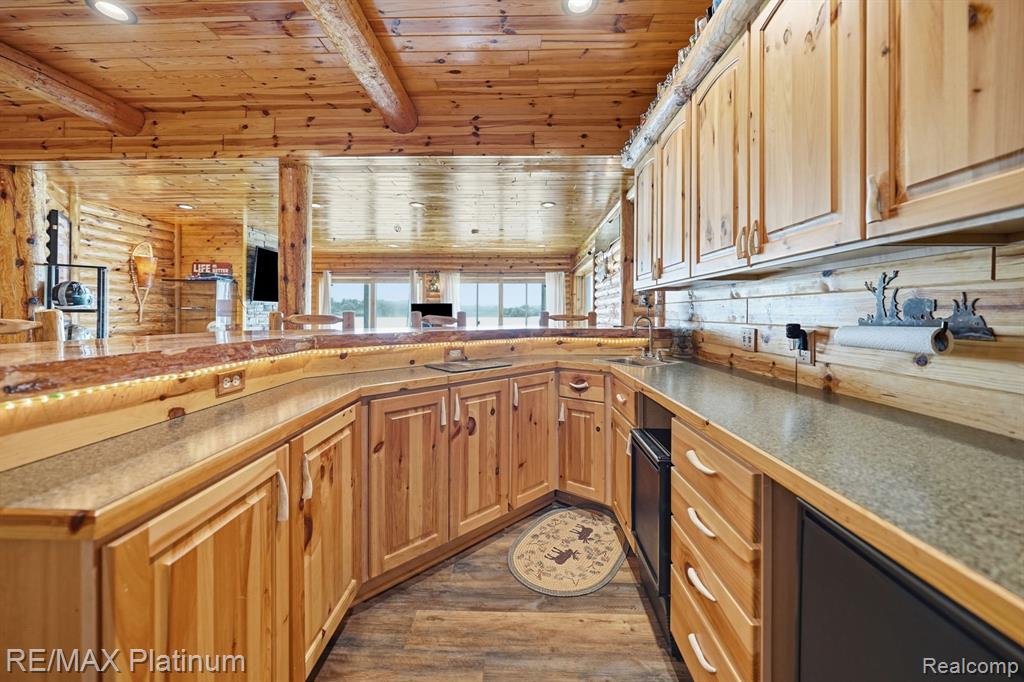 997 Thompson Shore Drive, Howell, MI 48843 — Photo 55