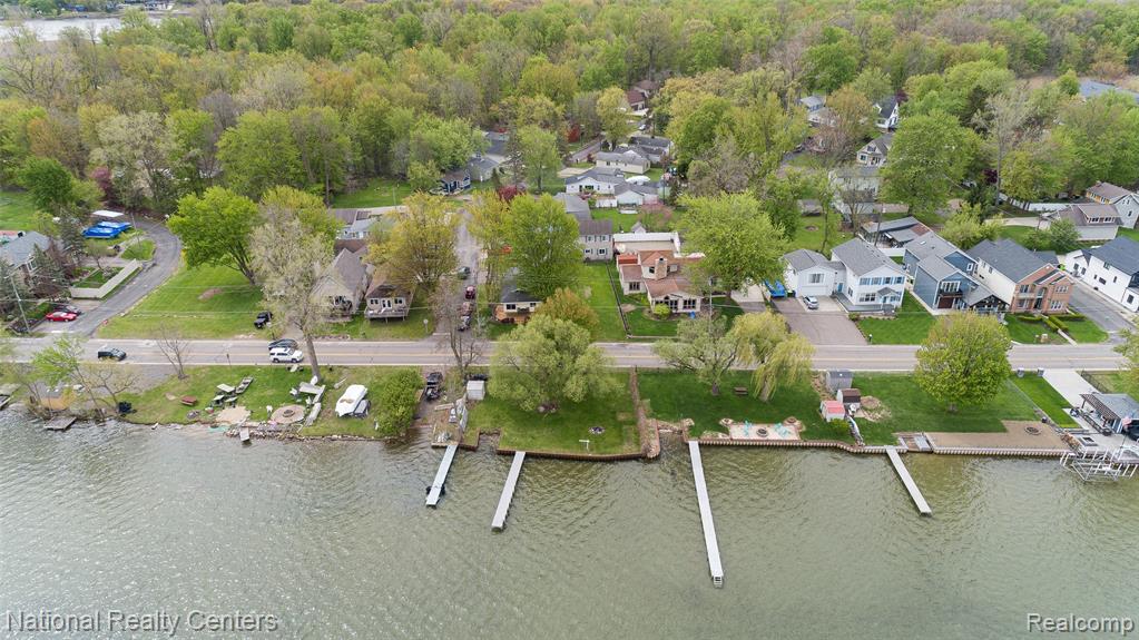 903 S. Lake Drive, Novi, MI — Photo 13
