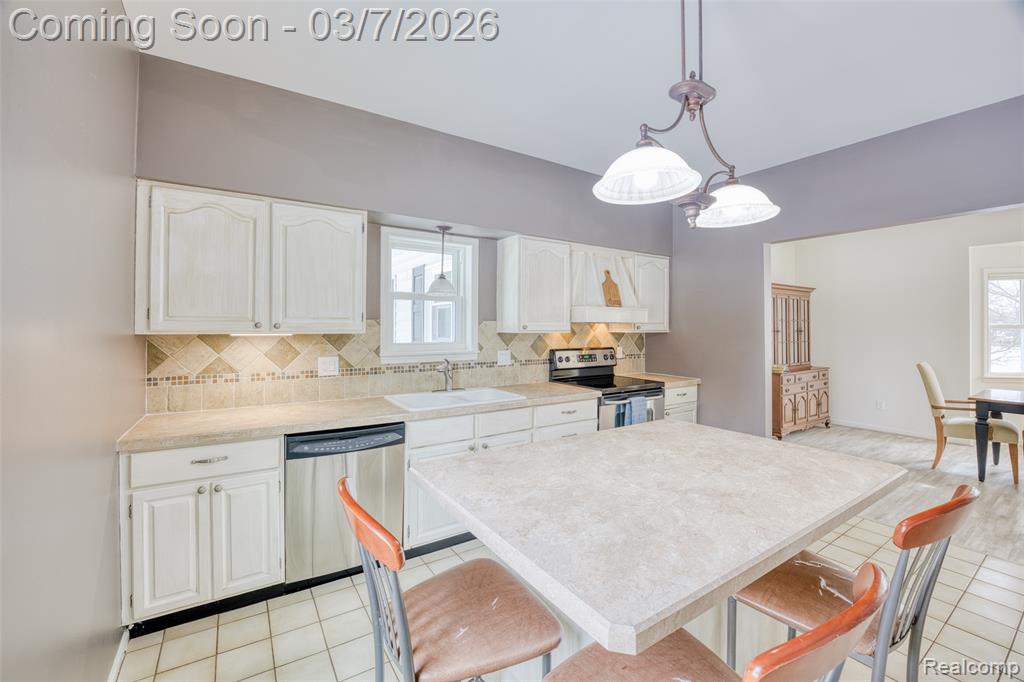 4350 Locust Valley Lane, Oxford, MI 48370 — Photo 21