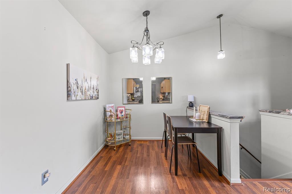 13886 Watersway Drive, Gibraltar, MI — Photo 5