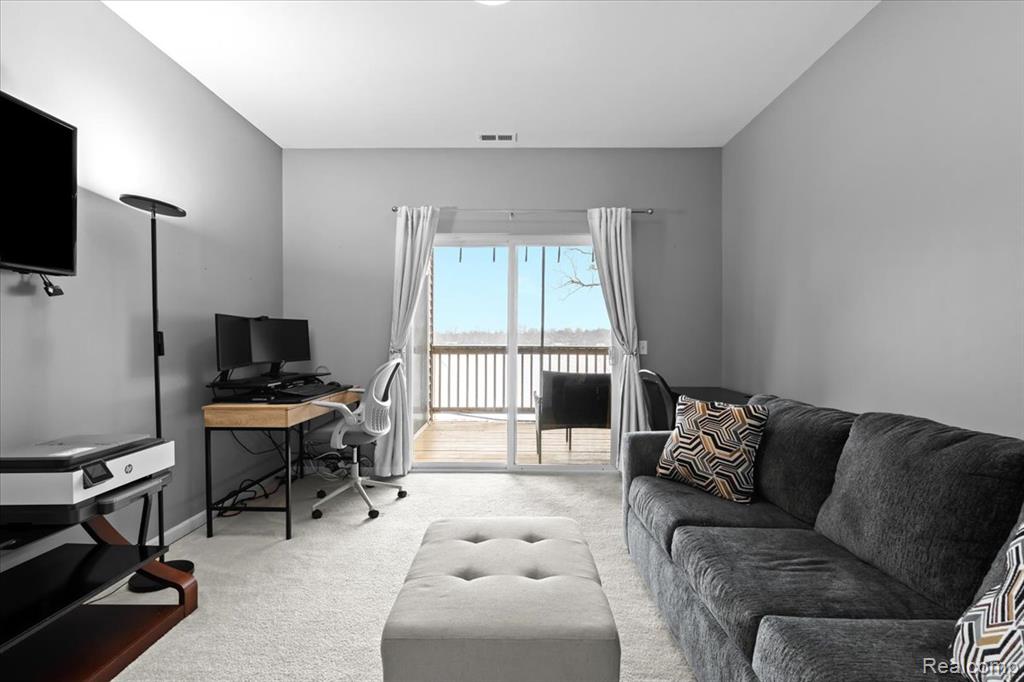 5901 High Point Court, Brighton, MI, 48116