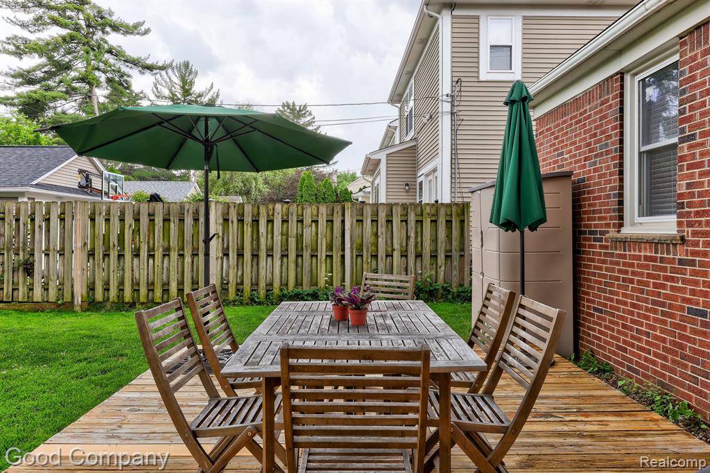 605 HELENE Avenue, Royal Oak, MI 48067 — Photo 46