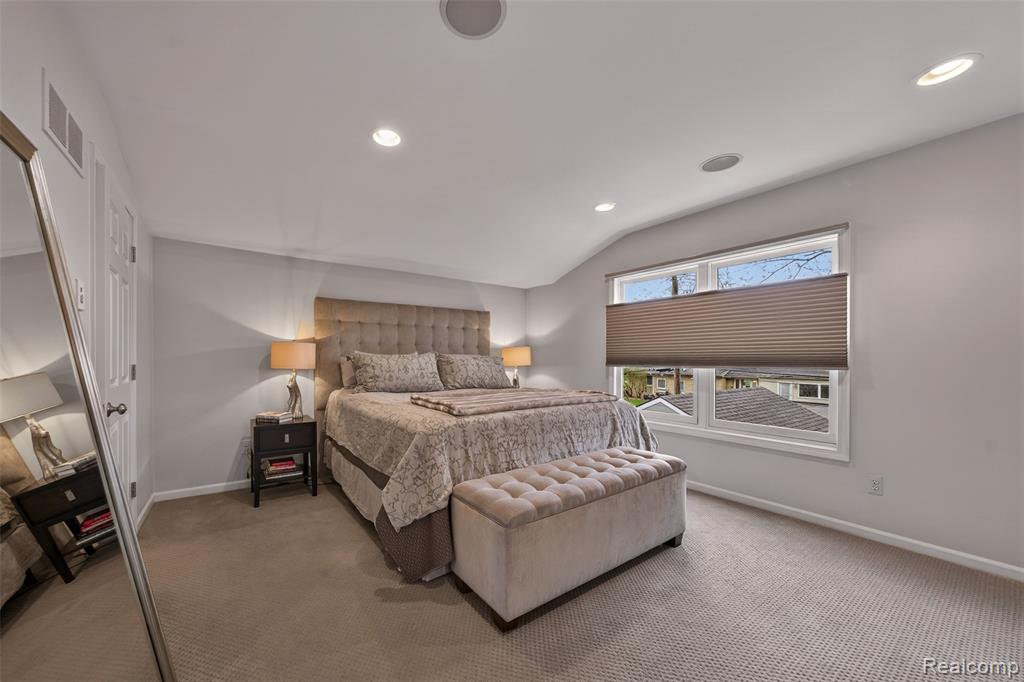 16265 Locherbie Avenue, Beverly Hills, MI 48025 — Photo 20
