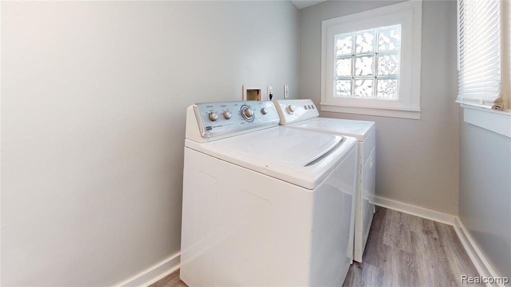 56 Mary Day Avenue, Pontiac, MI 48341 — Photo 11