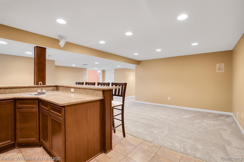 39438 VILLAGE RUN Drive, Northville, MI 48168 — Photo 30