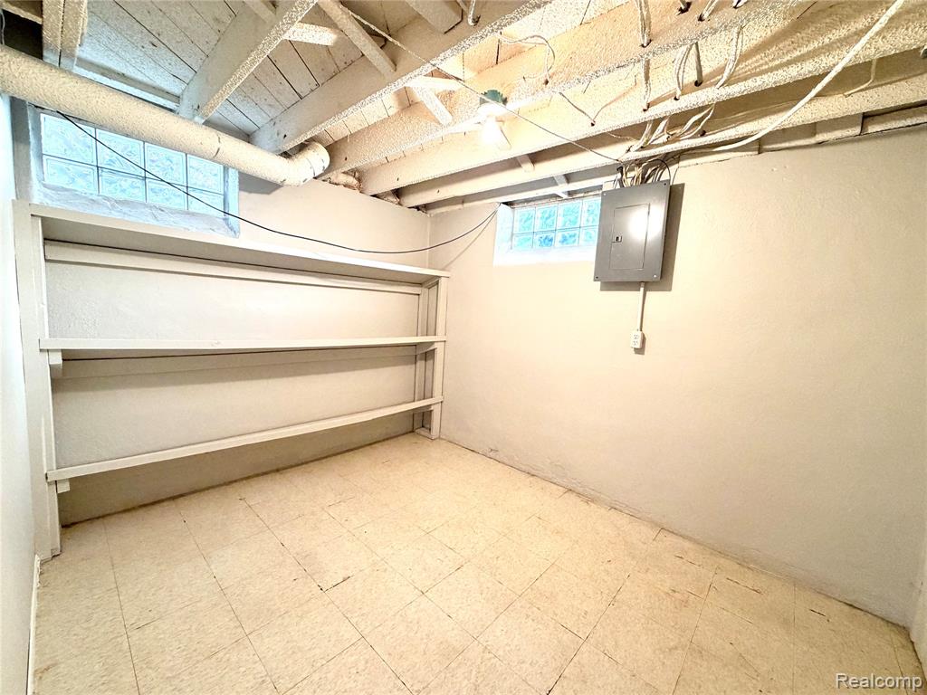 18235 Tracey Street, Detroit, MI 48235 — Photo 47