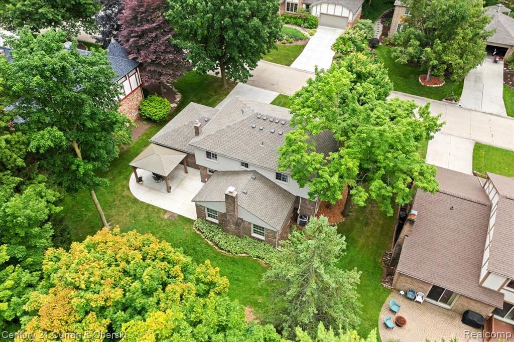 42369 Crestview Circle, Northville, MI 48168 — Photo 47