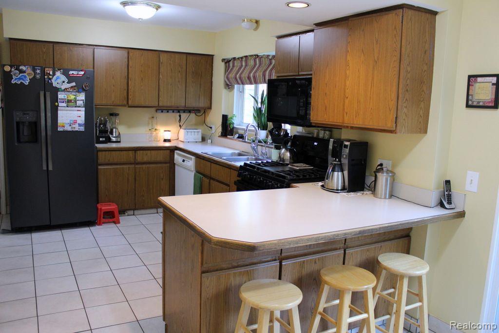8620 RATTALEE LAKE Road, Clarkston, MI 48348 — Photo 8