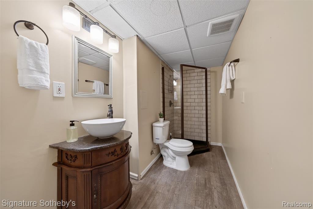 6072 Brockway Street, Commerce Twp, MI 48382 — Photo 14