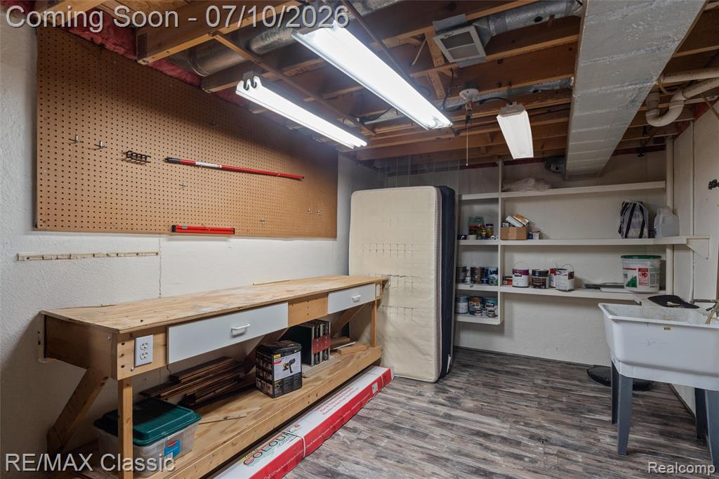 42027 Saratoga Circle, Canton, MI 48187 — Photo 45