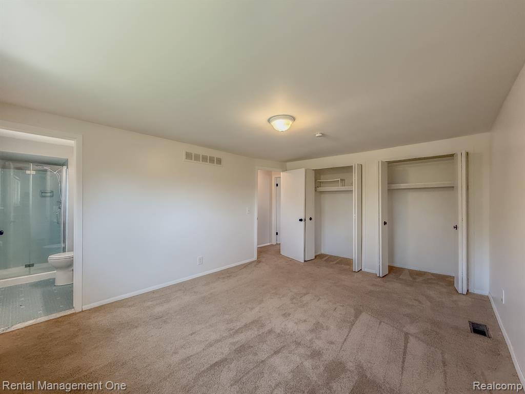 5326 FALMOUTH Drive, Troy, MI 48085 — Photo 29