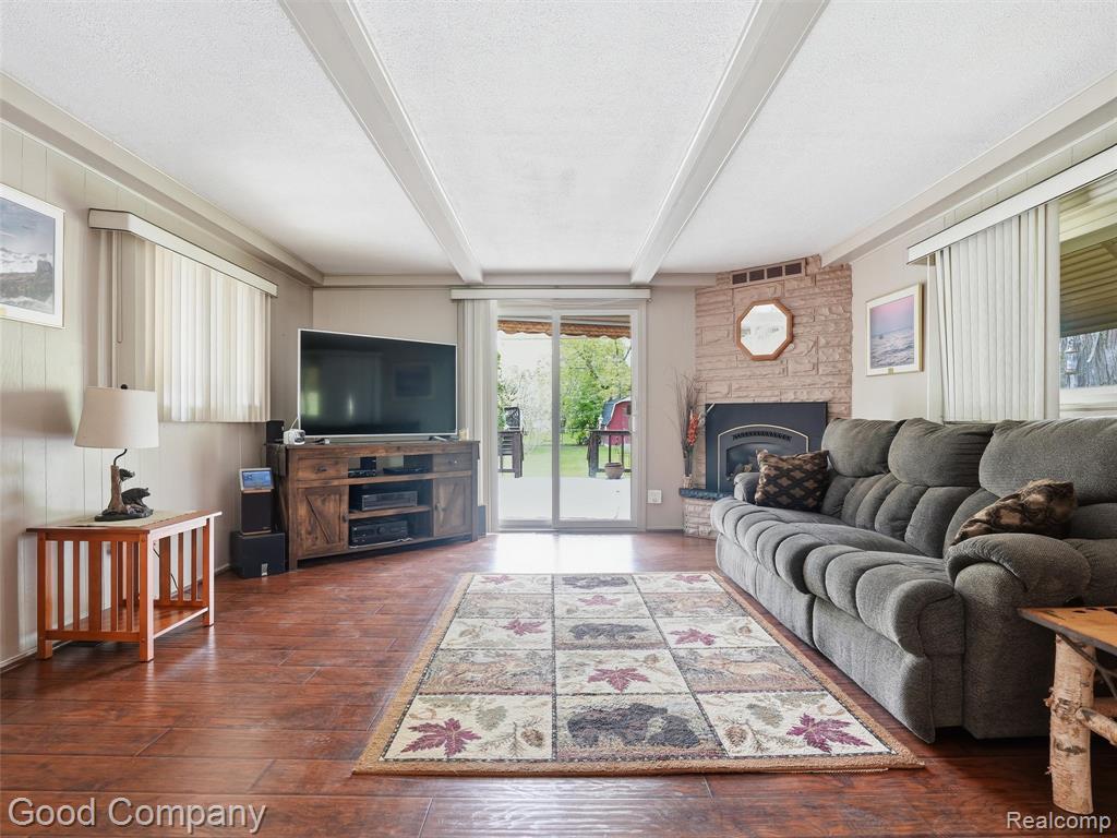 19706 Old Homestead Drive, Harper Woods, MI 48225 — Photo 10