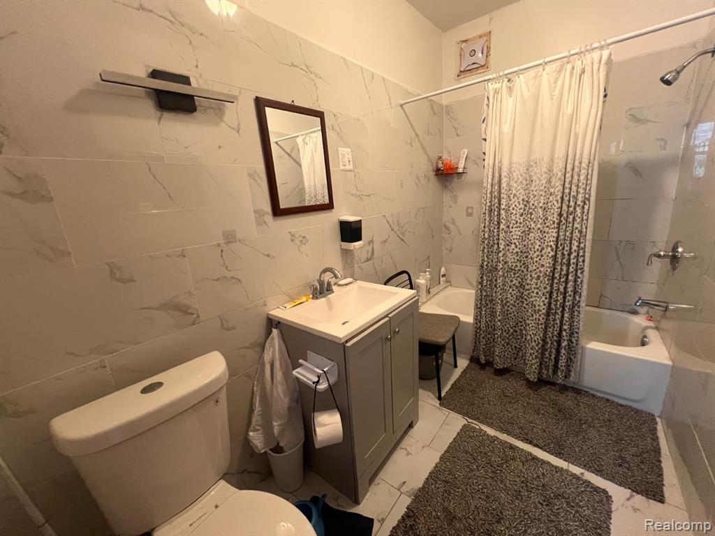 12000 Charest Street, Hamtramck, MI 48212 — Photo 15