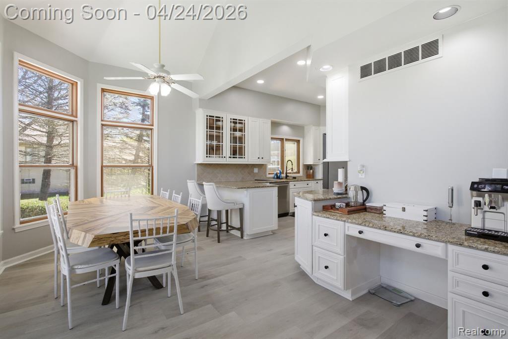 8488 Annette Avenue, Grosse Ile, MI 48138 — Photo 17