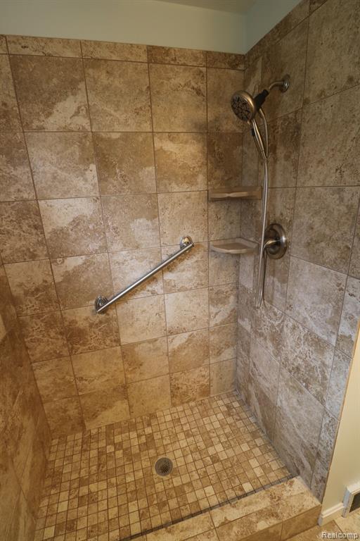 4226 BANKER Street, North Branch, MI 48461 — Photo 12