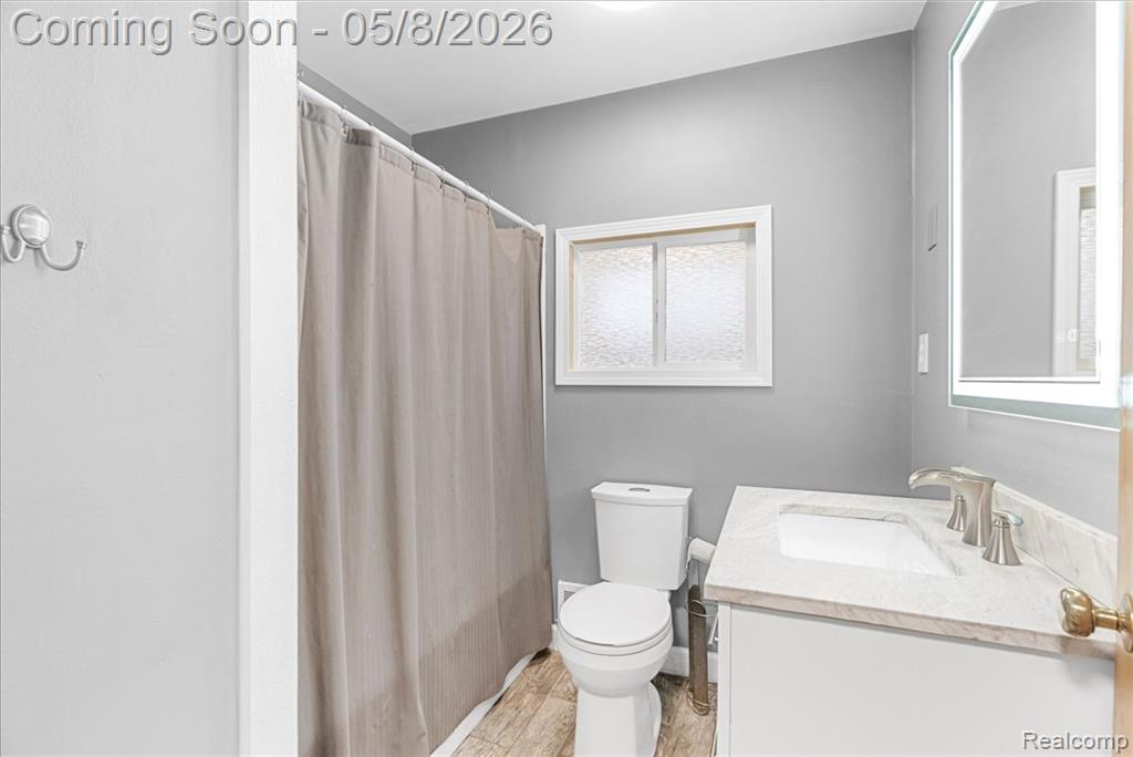 2413 Kuerbitz Drive, Lansing, MI 48906 — Photo 19