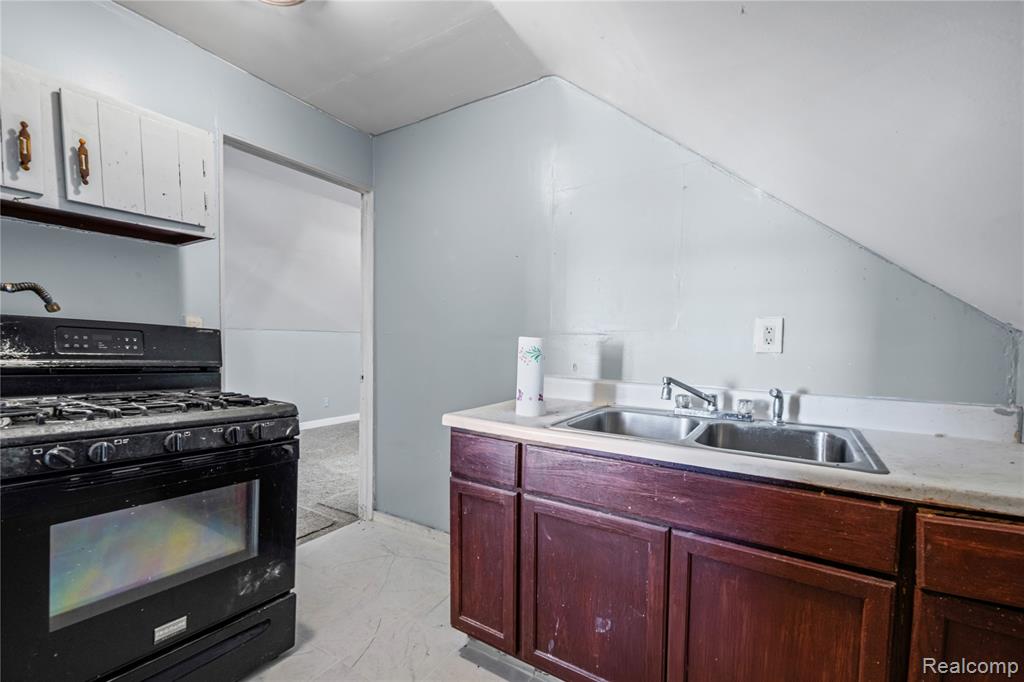 2657 Botsford Street, Hamtramck, MI 48212 — Photo 26