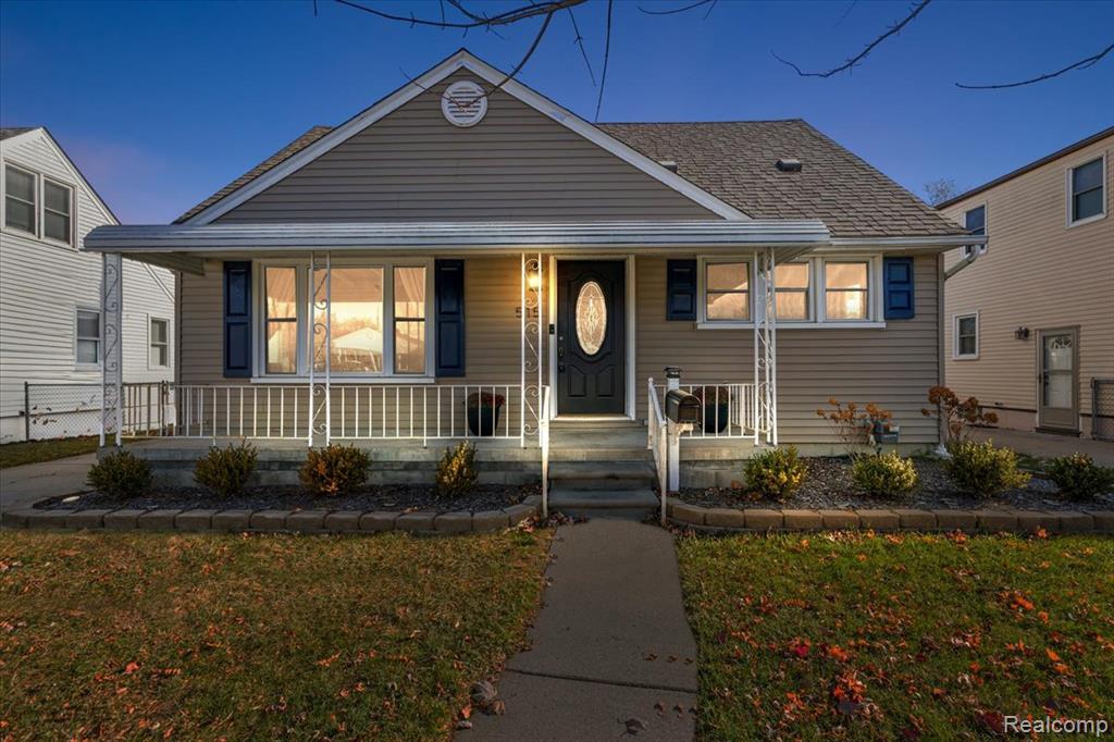 515 S Webik Avenue, Clawson, MI — front exterior