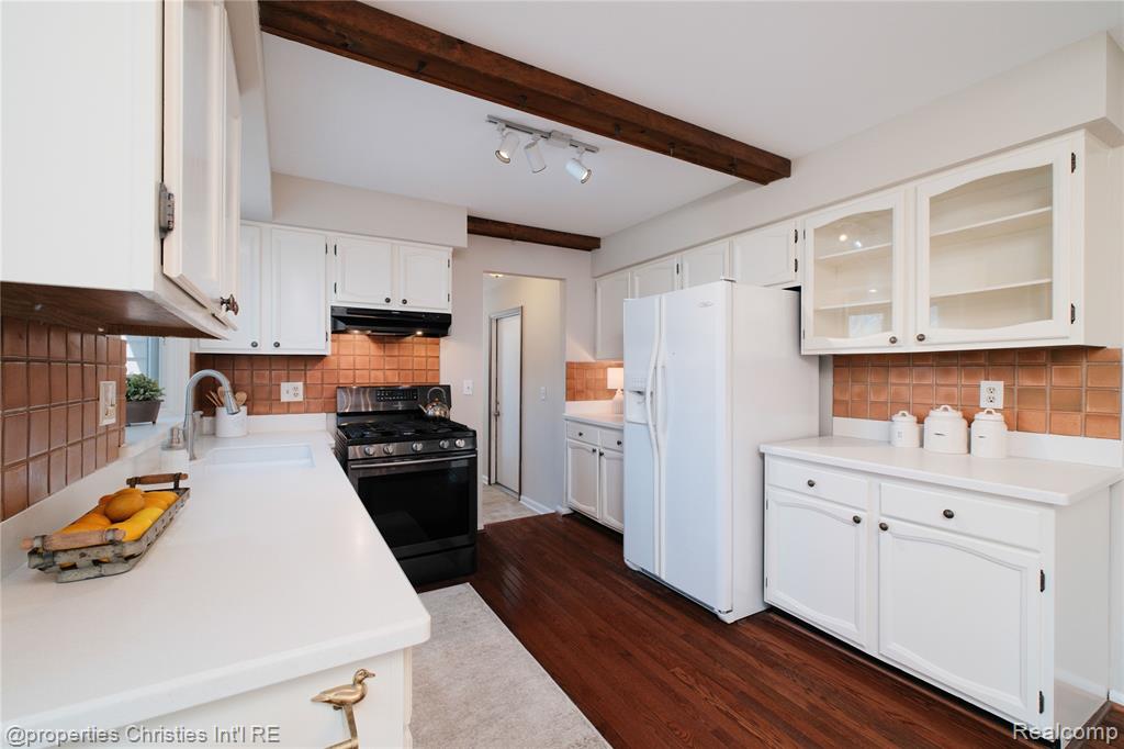 42559 Steepleview Street, Northville, MI 48168 — Photo 11