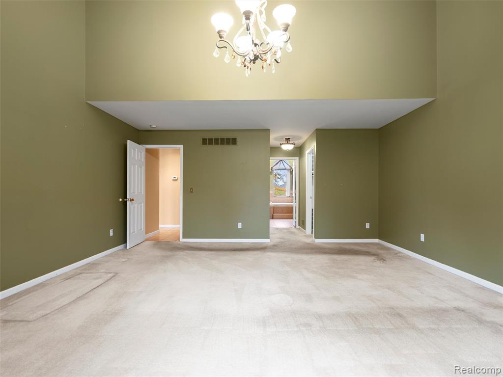 50100 Victoria Place, Macomb, MI 48044 — Photo 22
