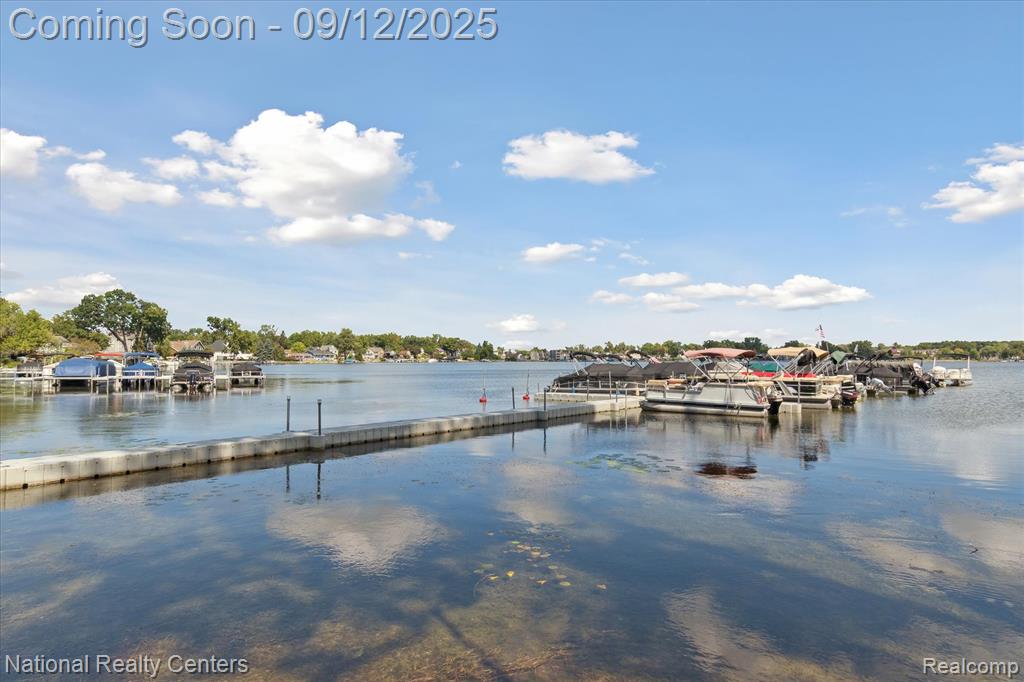895 S Pontiac Trail, Walled Lake, MI 48390 — Photo 37