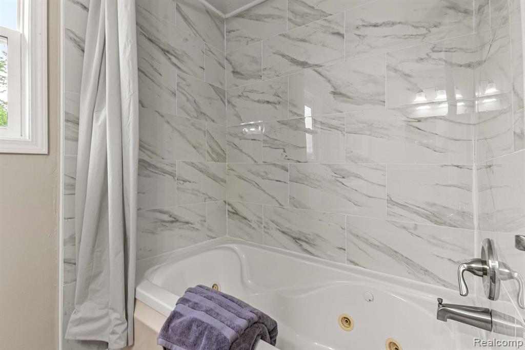 4766 Quarton Road, Bloomfield Hills, MI 48302 — Photo 29