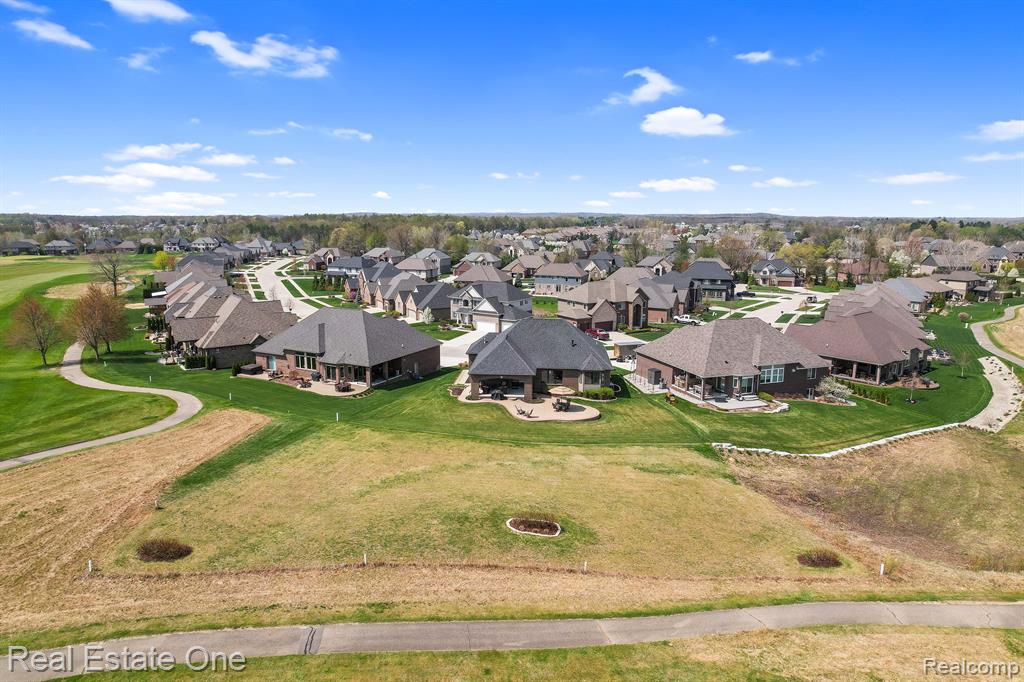 62752 Sawgrass Drive, Washington, MI — Photo 9