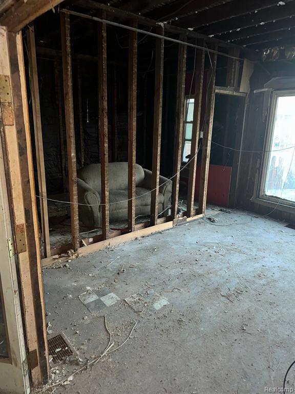 2021 Junction Street, Detroit, MI 48209 — Photo 8
