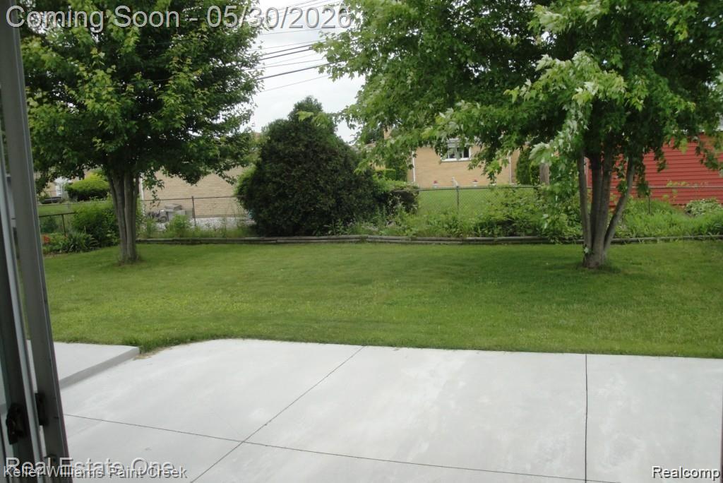 28926 JAMES Drive, Warren, MI 48092 — Photo 31