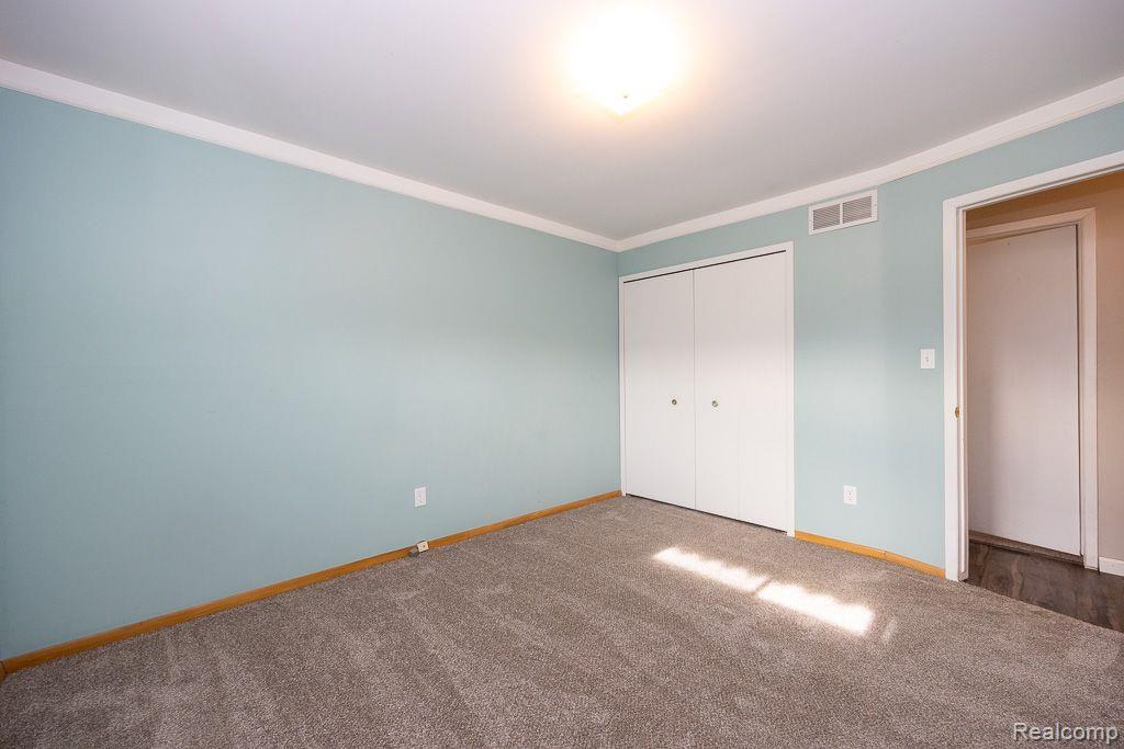40137 WALTER Drive, Sterling Heights, MI 48310 — Photo 26