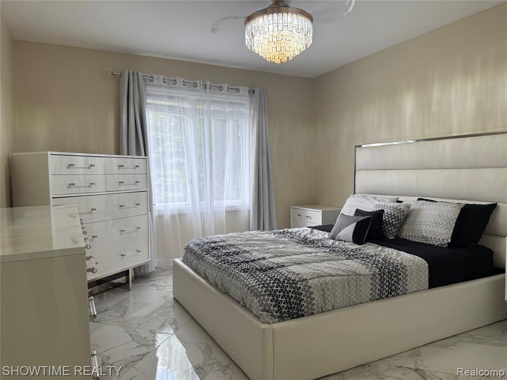 21523 Mackenzie Drive, Macomb, MI 48044 — Photo 25