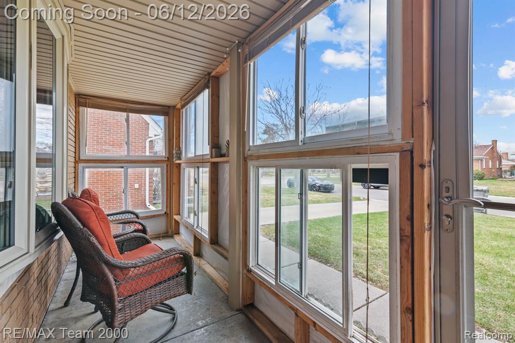 3 Morross Court, Dearborn, MI 48126 — Photo 4
