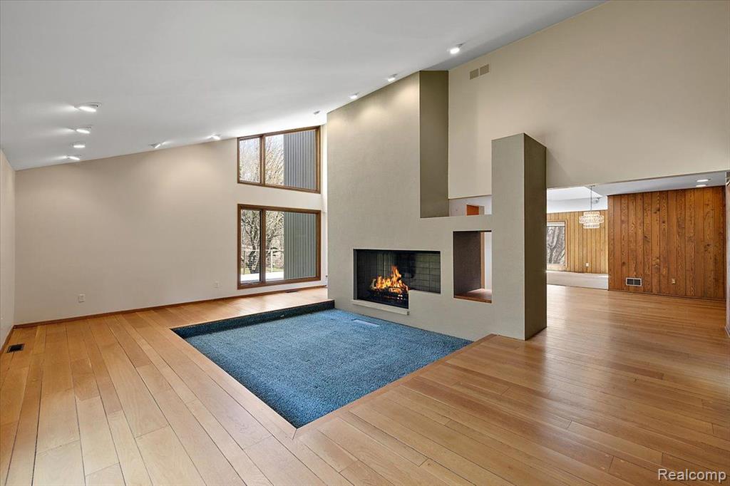 6145 BLUE BEECH Road, Rochester Hills, MI 48306 — Photo 11
