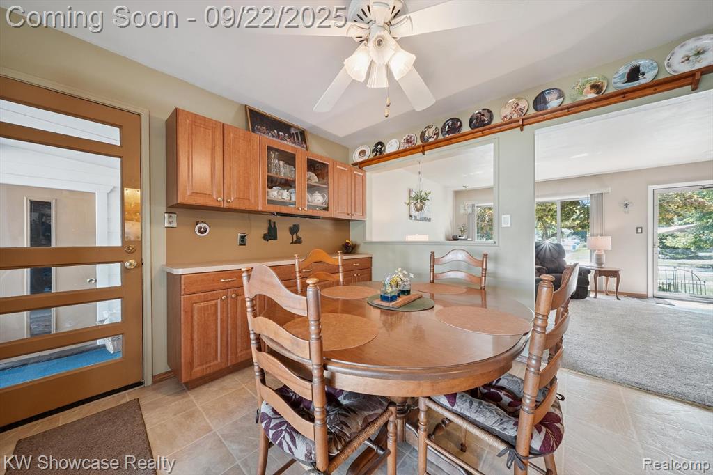 8700 Ringwood Drive, Commerce Twp, MI 48382 — Photo 11