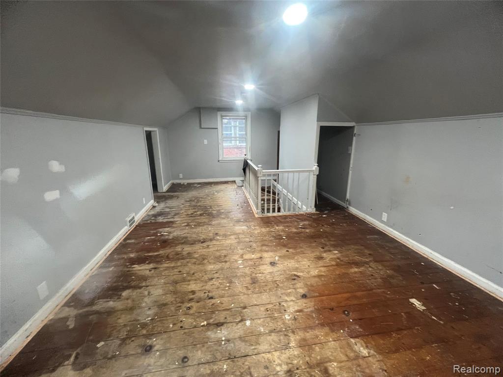 9599 WHITCOMB Street, Detroit, MI 48227 — Photo 27