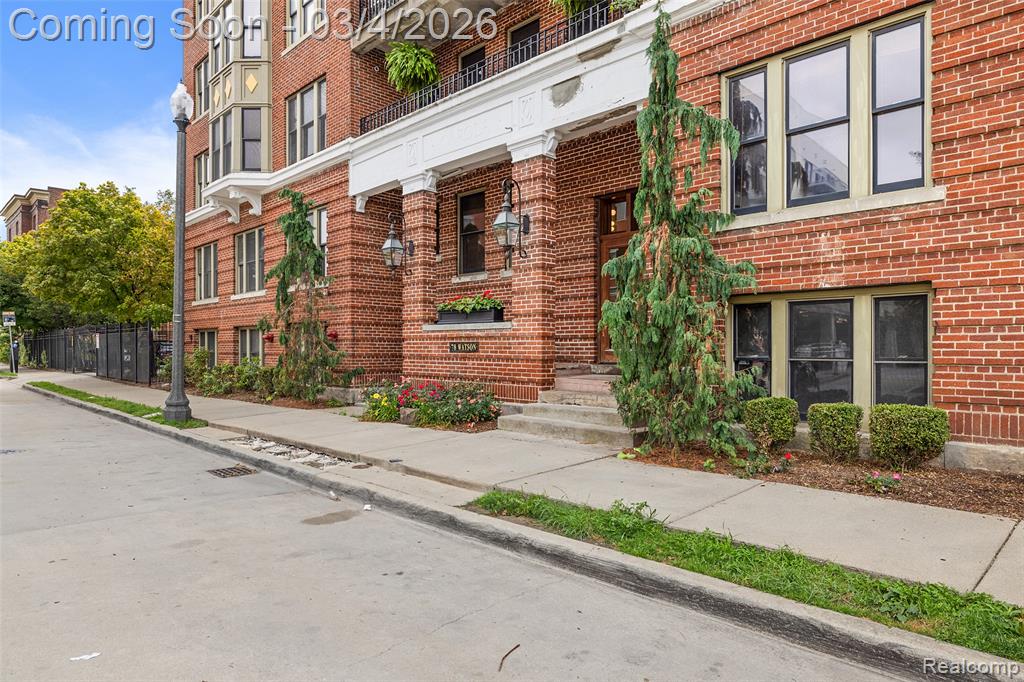 78 Watson Street, Detroit, MI 48201 — Photo 43
