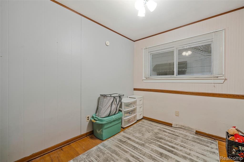 3980 Campbell Street, Dearborn Heights, MI 48125 — Photo 10