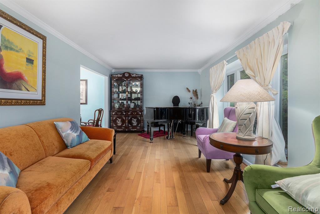 3420 Sussex Court, Ann Arbor, MI 48108 — Photo 4