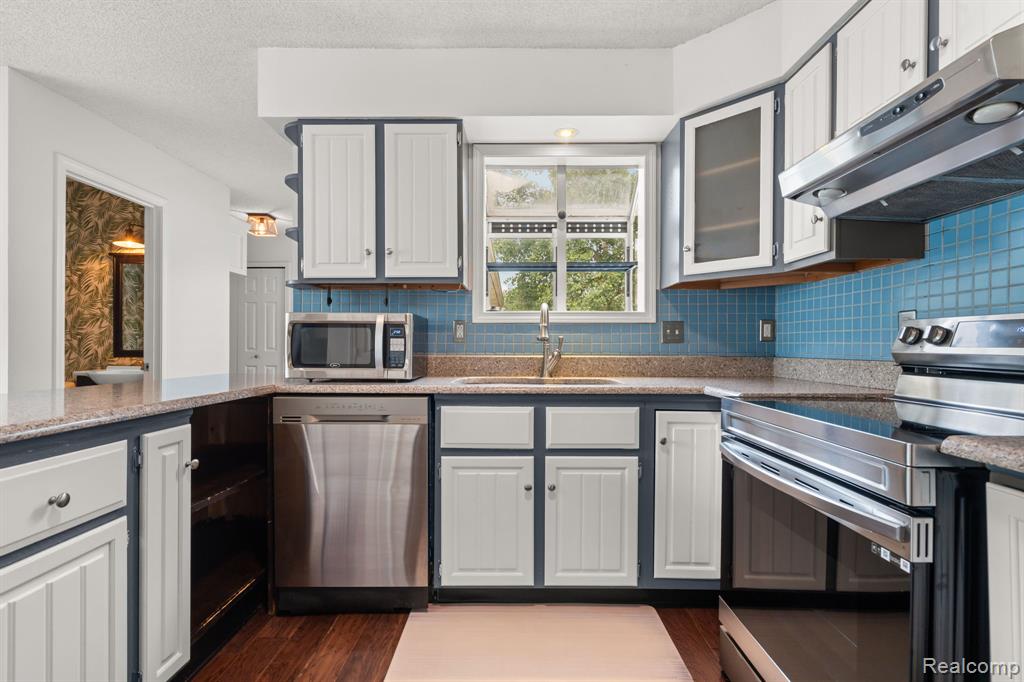 1205 Cody Circle, Saline, MI 48176 — Photo 17